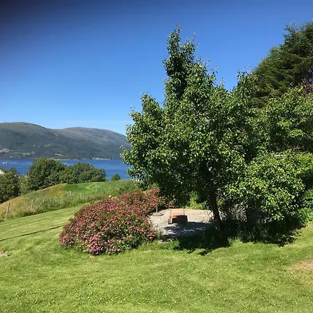 Landlig Idyll Med Fjordutsikt Casa rural *